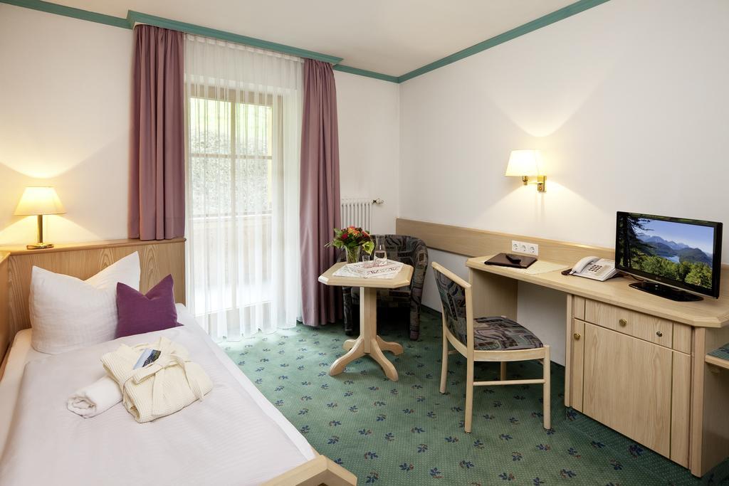 Hotel Berghof Pfronten Zewnętrze zdjęcie
